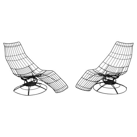 Vintage Mid Century Wire Banana "Siesta" Lounge Chair by Homecrest, Pair For Sale at 1stDibs ...
