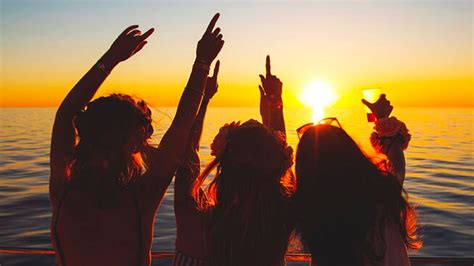 Explore the Best Sunset Cruise in Ibiza From 65€ Only! - Repeat Ibiza