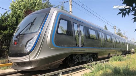 China's futuristic metro train completes trial runs on test route - YouTube