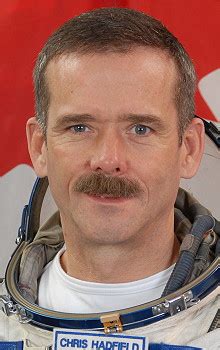 Astronaut Biography: Chris Hadfield