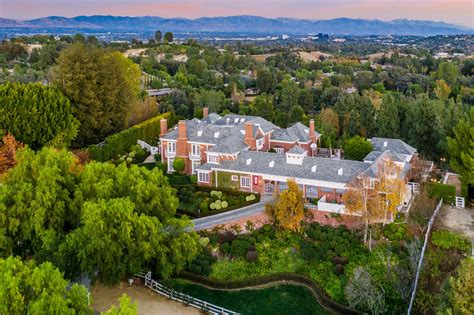 Hidden Hills Georgian Inspired Manor In Hidden Hills, California ...