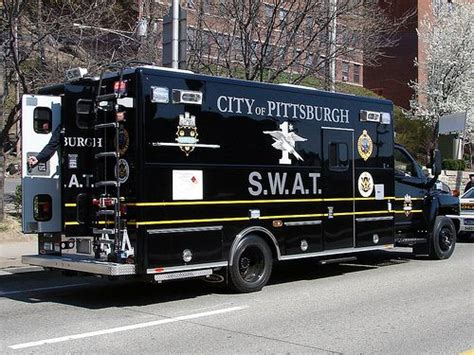 Pittsburgh, PA PD SWAT Truck. | Police truck, Police cars, Rescue vehicles