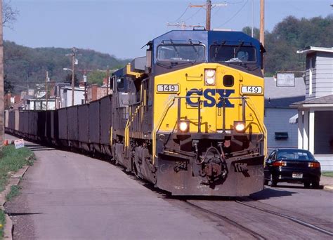 GE "AC4400CW" Locomotives: Data, History, Photos & More