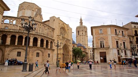 Valencia Cathedral, Valencia Vacation Rentals: villa rentals & more | Vrbo