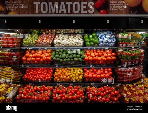 grocery store display in United States Stock Photo - Alamy