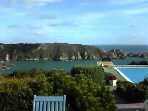 All About The Famous Places: Guernsey Hotels Tourism