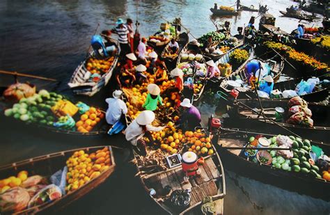 Top 5 Floating Markets in Mekong Delta