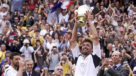 Emotional Goran Ivanisevic thanks the AELTC for giving him the wildcard at Wimbledon 2001