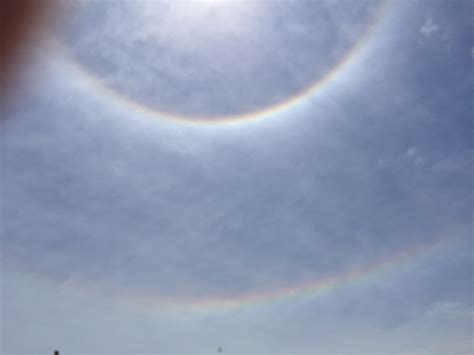 Double halo (rainbow) around sun - The Hull Truth - Boating and Fishing Forum