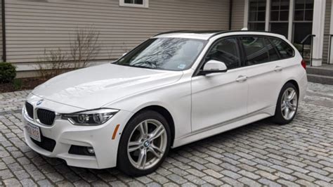 2017 BMW 330i xDrive Sports Wagon M Sport VIN: WBA8K3C55HK679248 - CLASSIC.COM