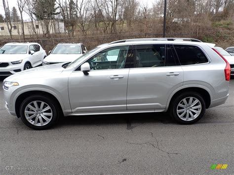 Bright Silver Metallic 2019 Volvo XC90 T6 AWD Momentum Exterior Photo ...