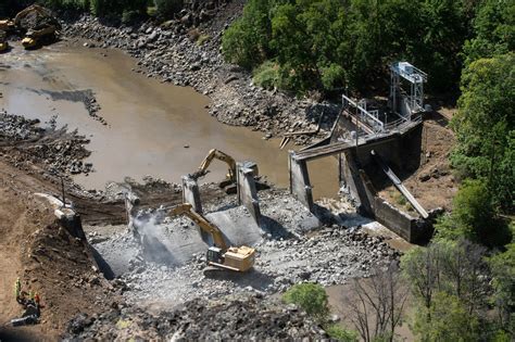 First Of The Klamath Dams Comes Down - Trout Unlimited