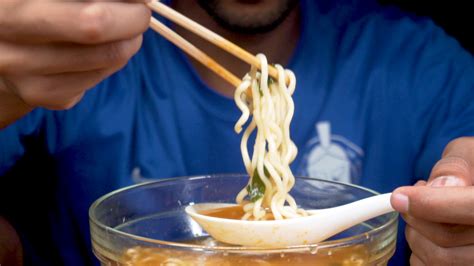 How To Use Chopsticks On Noodles : Chinese instant noodle and chopstick ...