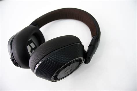 Plantronics BackBeat Pro 2 review: The most bang for the buck wireless noise canceling headphones