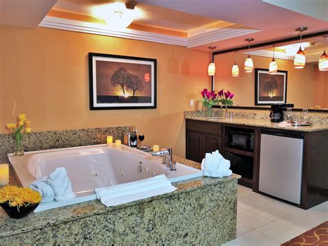 Hotels With Jacuzzi In Room Dallas Tx - bestroom.one