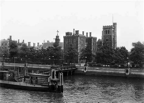 Lambeth Palace, Lambeth Palace Road, Lambeth, Greater London | Educational Images | Historic England