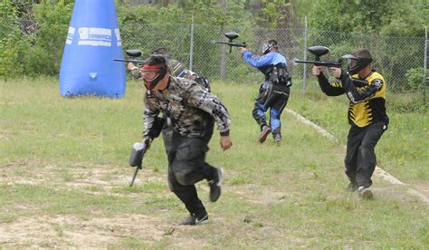 Patriot Soldiers Strike at Paintball Tournament | Article | The United States Army