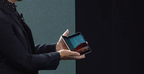 Microsoft Announces a Surface Phone with Android Called “Surface Duo”