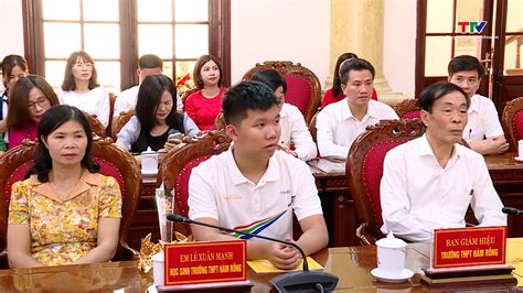 Tuyên dương Quán quân “Đường lên đỉnh Olympia” năm 2023 Lê Xuân Mạnh