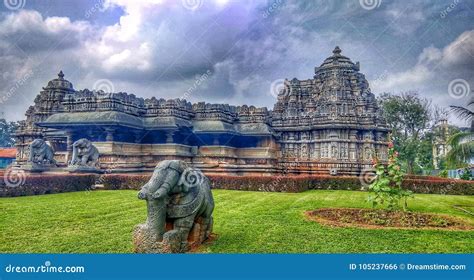 The Veeranarayana Hoysala Temple at Belavadi Stock Photo - Image of engineering, aryans: 105237666