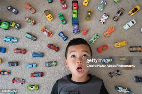 Lots Of Kids Playing Photos and Premium High Res Pictures - Getty Images