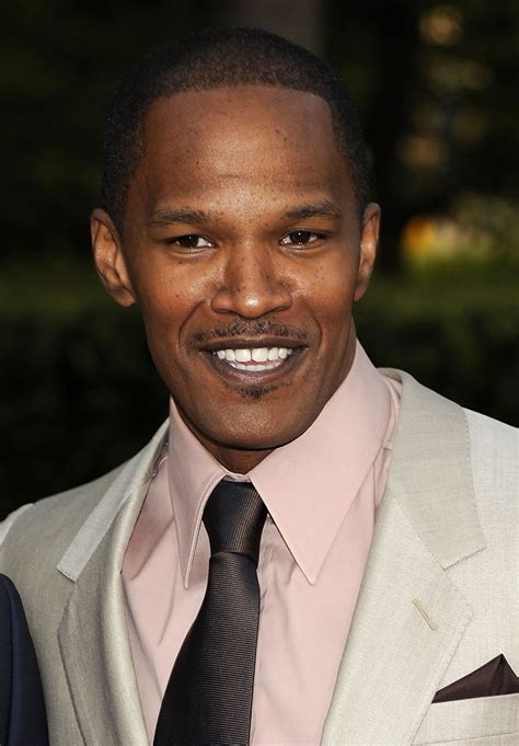 Jamie Foxx | I Love My Gap | Celebrities without eyebrows, Black actors, Eyebrows