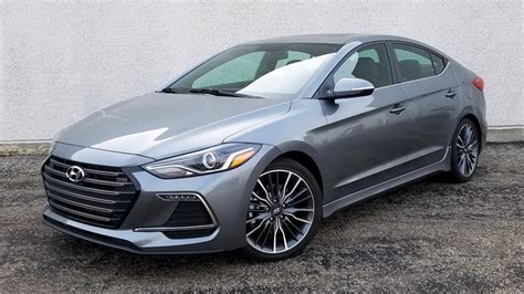 Test Drive: 2017 Hyundai Elantra Sport | The Daily Drive | Consumer Guide®