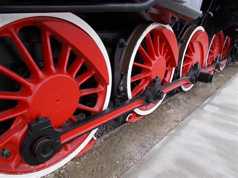 Locomotive Wheel Design