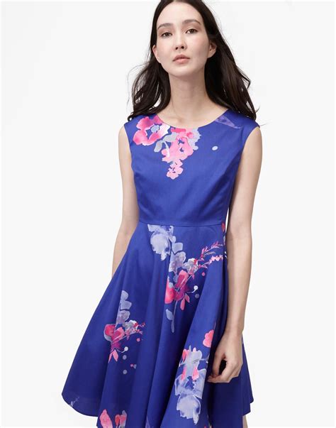 Amelie Pool Blue Floral Woven Dress | Joules UK | Woven dress, Joules dresses, Dresses