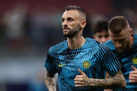 Photo - Inter Midfielder Marcelo Brozovic Shares Warm-Up Snaps From ...