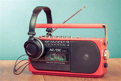 Falando Sobre Música - Gravação - Produção - O Tempo Todo!: Radio Ainda Funciona Bem Para ...