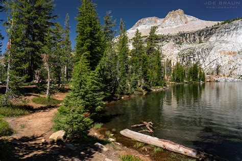 May Lake and Mount Hoffmann Hiking Guide (Joe's Guide to Yosemite National Park)