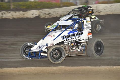 Timmons races to first Sprint Car win at Bakersfield Speedway – Bakersfield Speedway