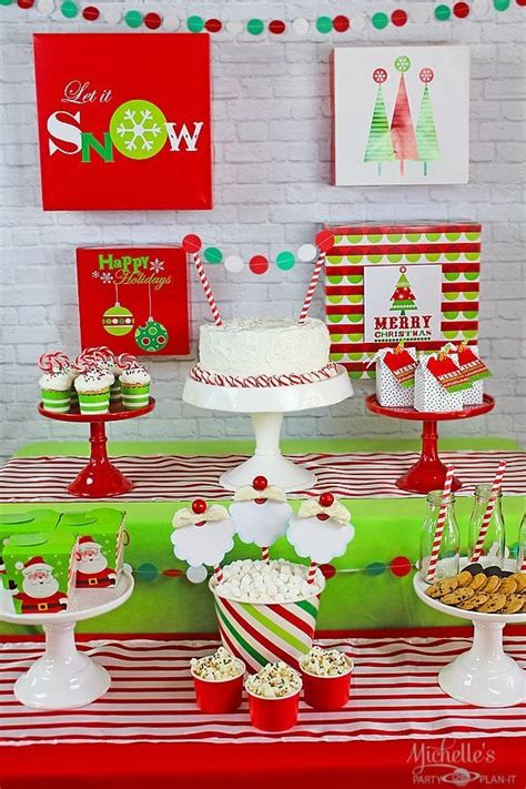 How to Plan a Christmas Party for Kids plus EASY Santa Cookies ...