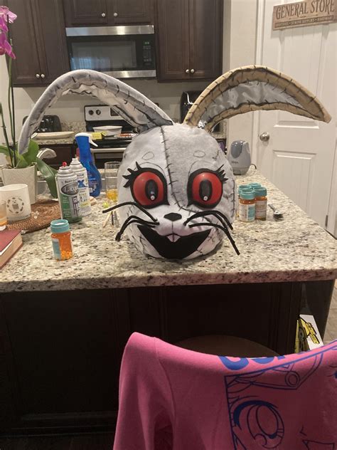 Vanny fnaf cosplay pt 3! Got the head done! : r/fivenightsatfreddys