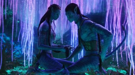 The Avatar Love Scene We're Still Thinking About