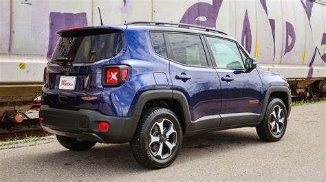 2020 Jeep Renegade Trailhawk Review | Expert Reviews | autotrader.ca