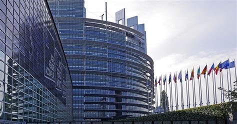 The permanent seat of the European Parliament: Why not Strasbourg ...