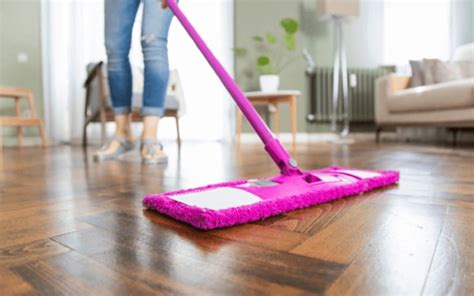 8 Easy Approach on How to Clean a Mop