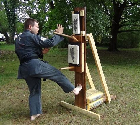 DSC00330.JPG | Wooden dummy, Martial arts training dummy, Martial arts techniques