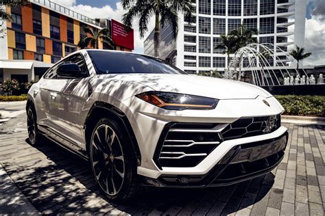 Lamborhini Urus White | Lamborghini Urus | EMC of Miami