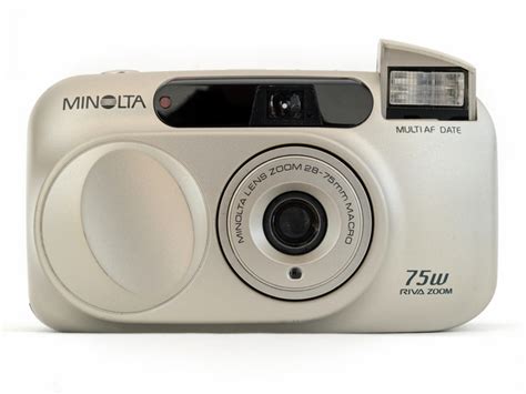 Favourite Cameras: Minolta 75w Riva Zoom - Film AdvanceFilm Advance