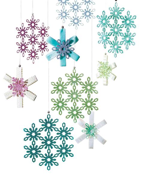 10 of Our Best Snowflake Ornaments That'll Guarantee a White Christmas