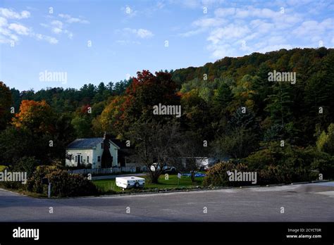 Fall colors in Vermont Stock Photo - Alamy