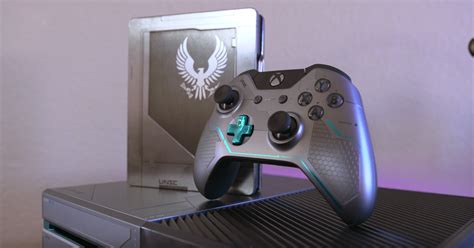 Unboxing and Review: Halo 5 Xbox One Limited Edition Console Bundle [Video]