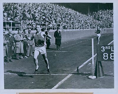 1934 Glenn Cunningham Univ of Kansas Runner Press Photo | eBay