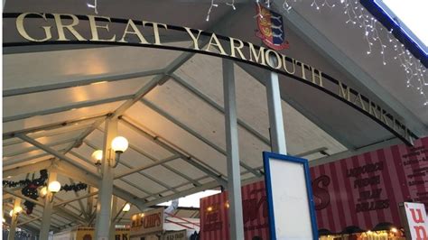 Great Yarmouth market: Plans unveiled for £2.7m upgrade - BBC News