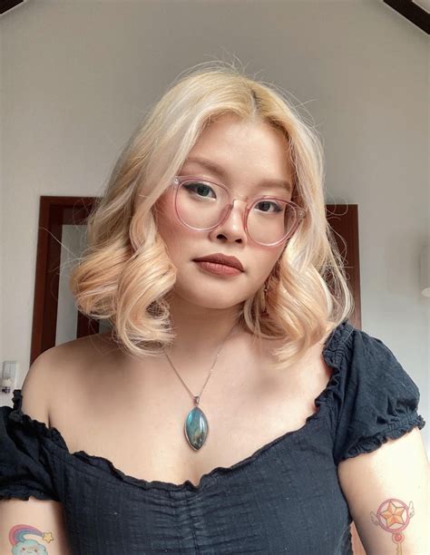 Friday Night Hair & Make-up : r/beautytalkph