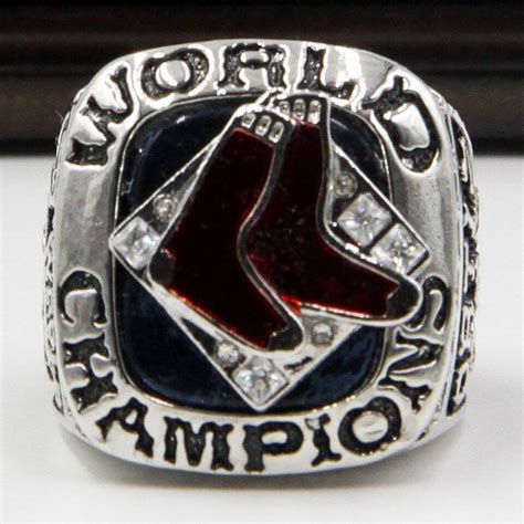 MLB 2007 Boston Red Sox World Series Championship Replica Ring