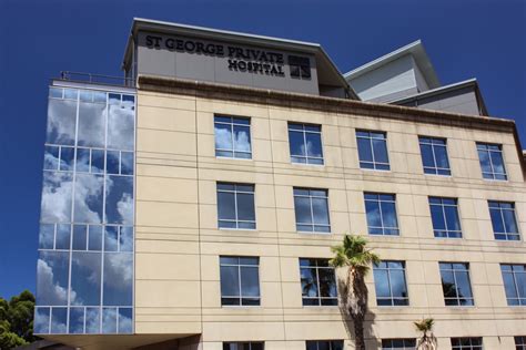 Sydney - City and Suburbs: Kogarah, St George Private Hospital